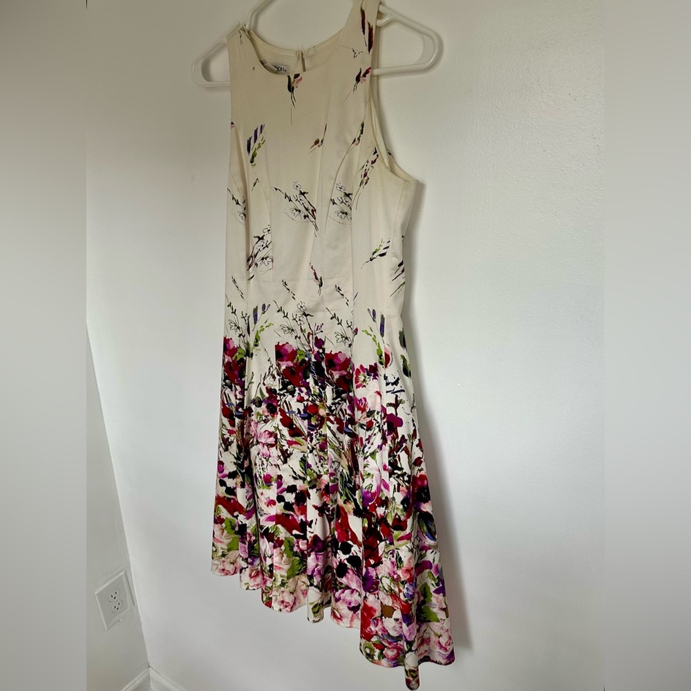 Maggy London Formal Midi Dress. Size 4. No alterations done. Has pockets!